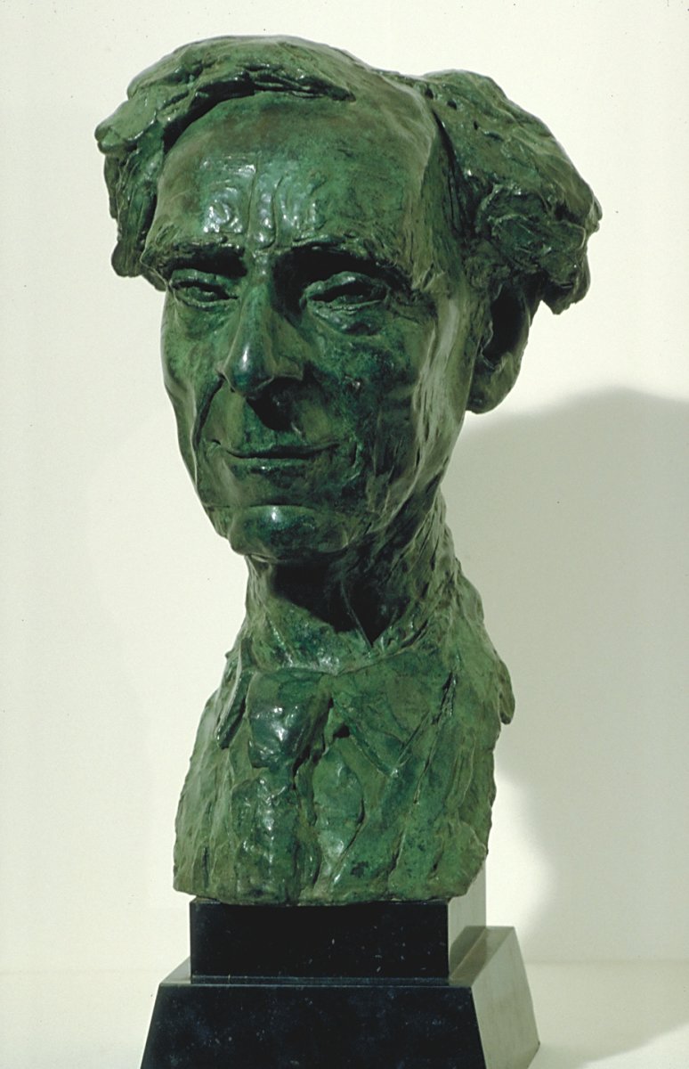 Image of Bertrand Arthur William Russell, 3rd Earl Russell (1872-1970) philosopher, journalist, and political campaigner