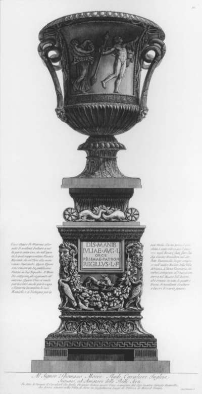 Image of Vaso Antico di Marmo Adornato di Eccellenti Sculture