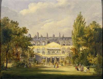 Image of British Embassy in Paris from the Gardens