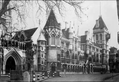 Image of Royal Courts of Justice – Strand Front