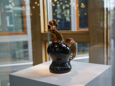 The ukrainian rooster jug given to UK Prime Minister Boris Johnson in April 2022, at the Edinburgh International Culture Summit.